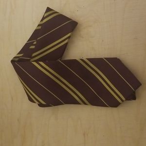 Authentic Official Harry Potter Gryffindor Silk Tie Universal Studios Orlando